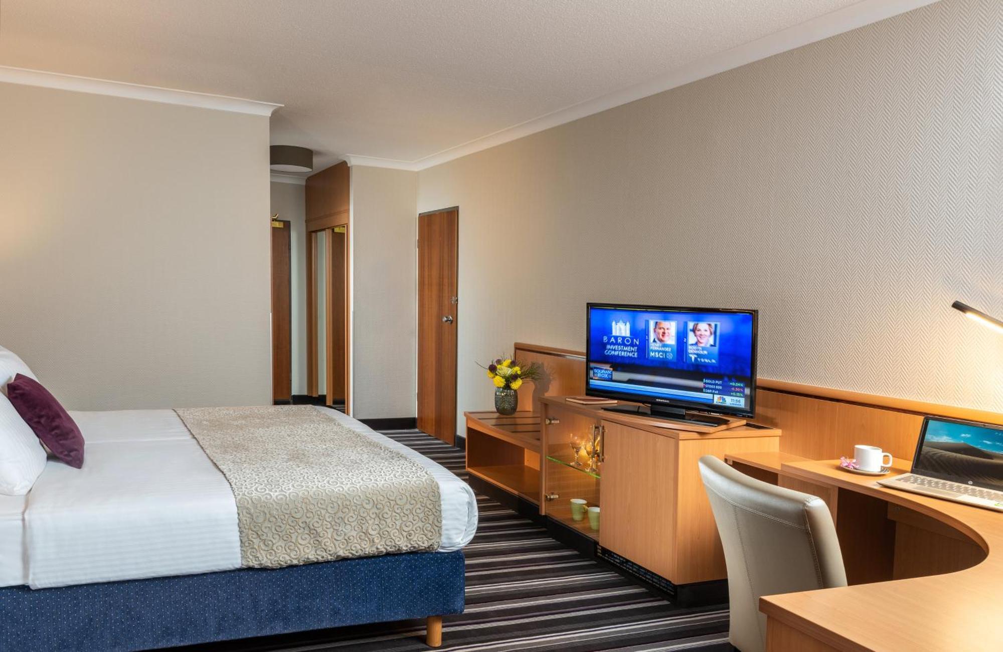 Leonardo Hotel Duesseldorf Airport Ράτινγκεν Εξωτερικό φωτογραφία